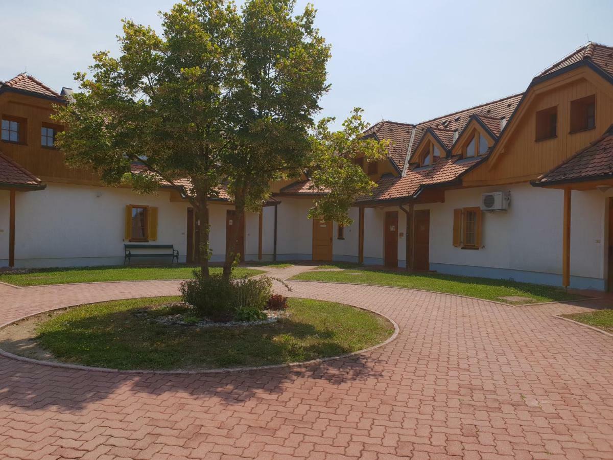 Apartmán Tulpika 13 Moravske Toplice Exteriér fotografie